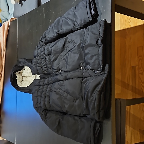 Old navy winter jacket - Picture 1 of 7